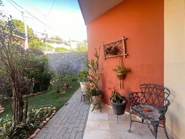 Casa / Sobrado para Venda em Juiz de Fora/MG Boa Vista 6 Quartos