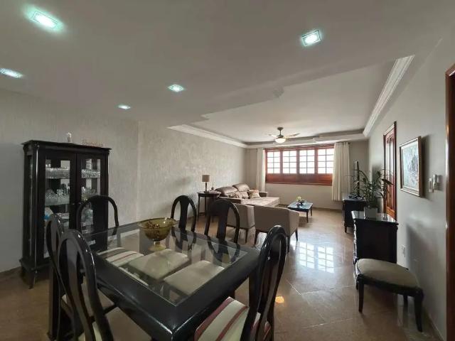 Casa / Sobrado para Venda em Juiz de Fora/MG Bosque dos Pinheiros 3 Quartos