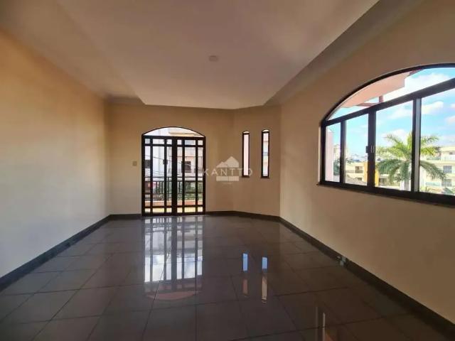 Casa / Sobrado para Venda em Juiz de Fora/MG Cascatinha 3 Quartos