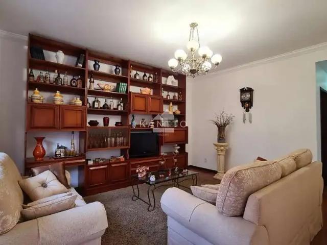 Casa / Sobrado para Venda em Juiz de Fora/MG Cascatinha 4 Quartos