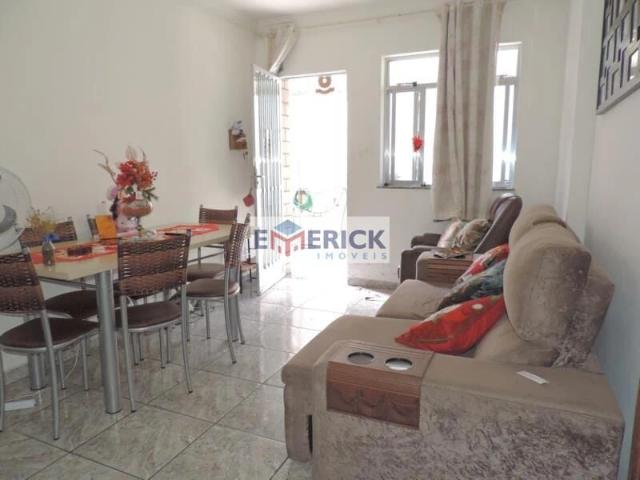 Casa / Sobrado para Venda em Juiz de Fora/MG Centenário 2 Quartos