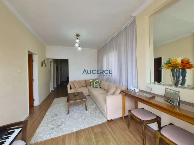 Casa / Sobrado para Venda em Juiz de Fora/MG Centenário 3 Quartos
