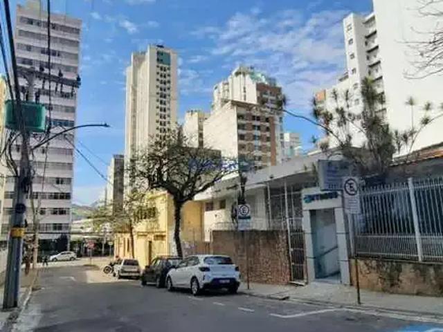Casa / Sobrado para Venda em Juiz de Fora/MG Centro 5 Quartos