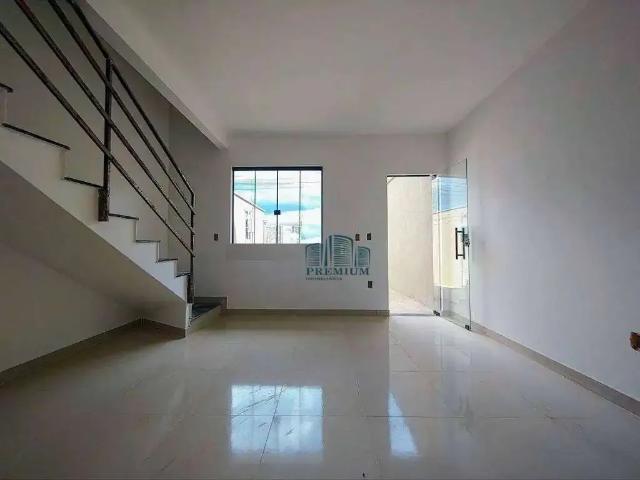 Casa / Sobrado para Venda em Juiz de Fora/MG Cerâmica 2 Quartos