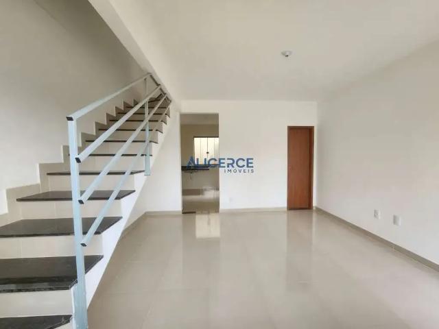 Casa / Sobrado para Venda em Juiz de Fora/MG Cerâmica 2 Quartos