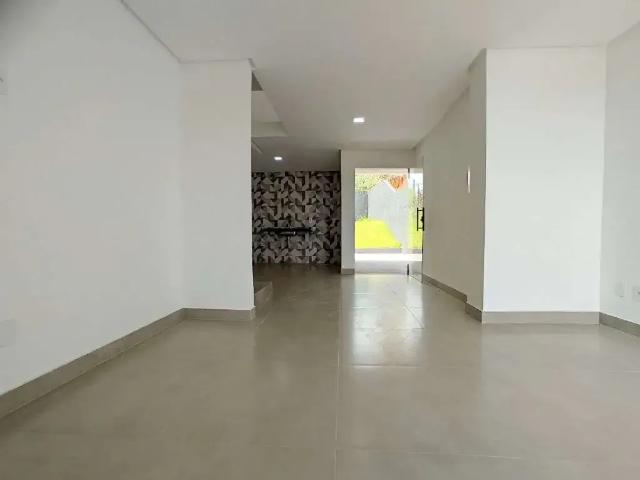 Casa / Sobrado para Venda em Juiz de Fora/MG Cerâmica 3 Quartos