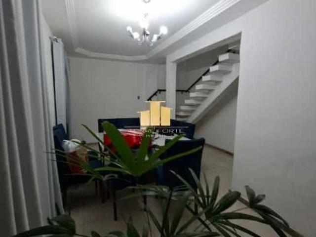 Casa / Sobrado para Venda em Juiz de Fora/MG Dom Bosco 3 Quartos