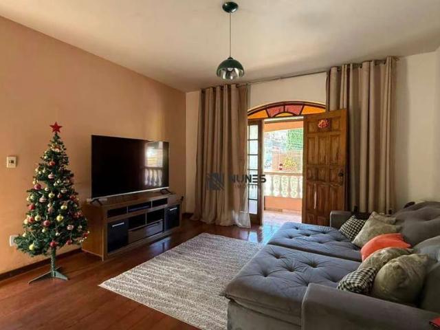 Casa / Sobrado para Venda em Juiz de Fora/MG Eldorado 3 Quartos