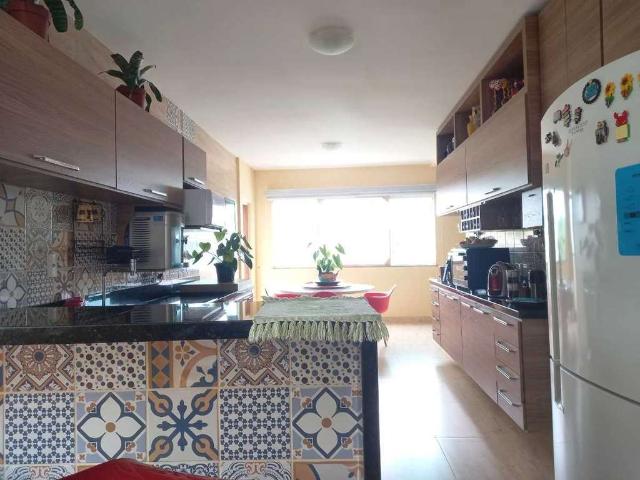 Casa / Sobrado para Venda em Juiz de Fora/MG Encosta do Sol 4 Quartos