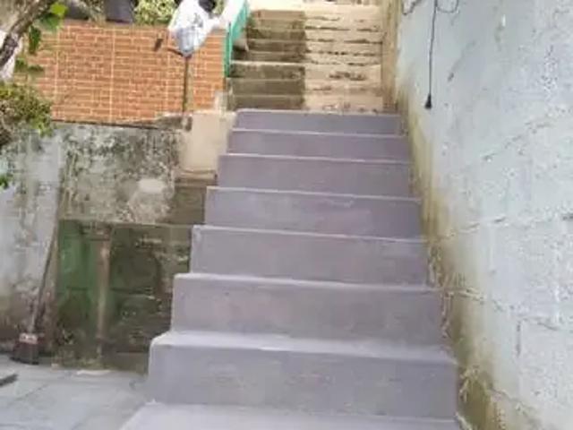 Casa / Sobrado para Venda em Juiz de Fora/MG Esplanada 6 Quartos