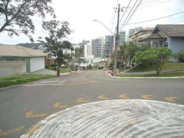 Casa / Sobrado para Venda em Juiz de Fora/MG Estrela Sul 4 Quartos