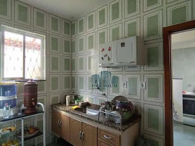 Casa / Sobrado para Venda em Juiz de Fora/MG Fábrica 3 Quartos