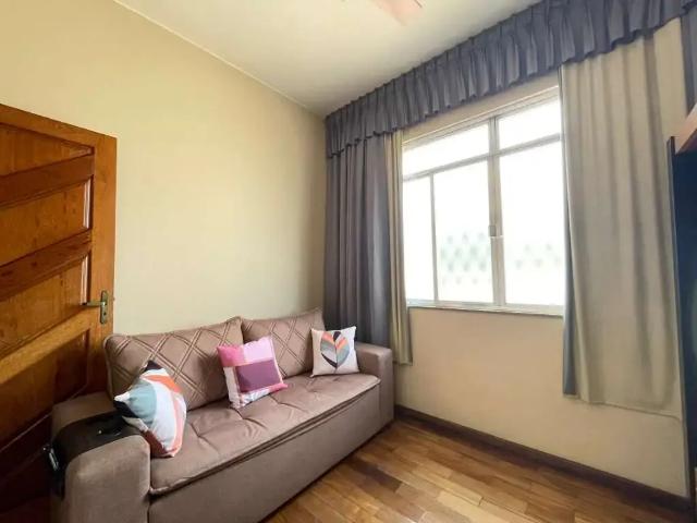 Casa / Sobrado para Venda em Juiz de Fora/MG Fábrica 6 Quartos