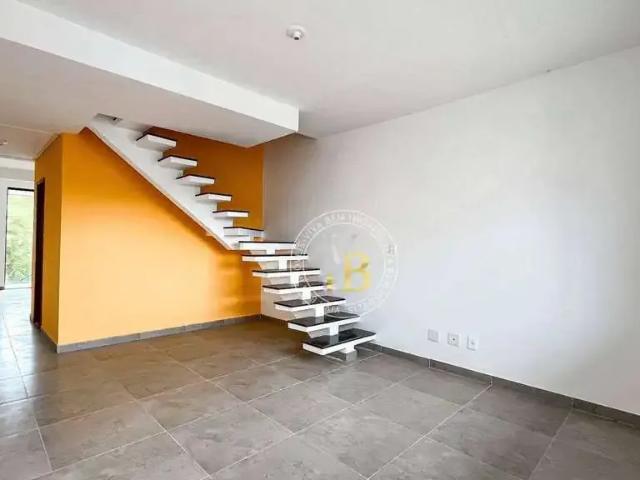 Casa / Sobrado para Venda em Juiz de Fora/MG Fontesville 3 Quartos