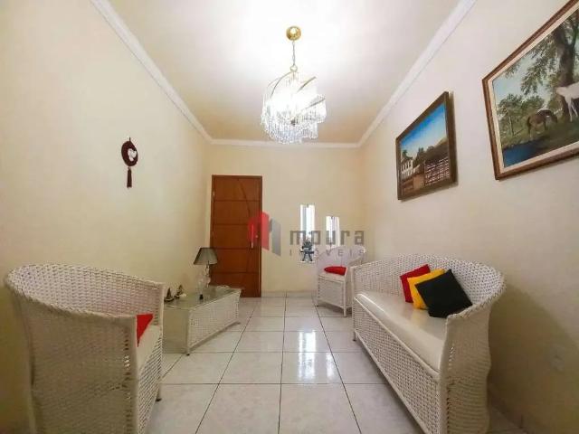 Casa / Sobrado para Venda em Juiz de Fora/MG Grajaú 3 Quartos