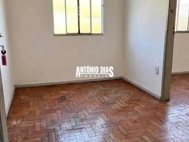 Casa / Sobrado para Venda em Juiz de Fora/MG Grajaú 1 Quartos