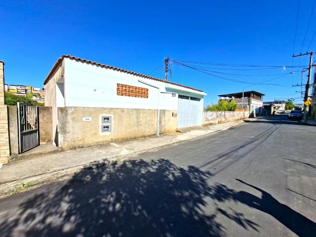Casa / Sobrado para Venda em Juiz de Fora/MG Grajaú 2 Quartos
