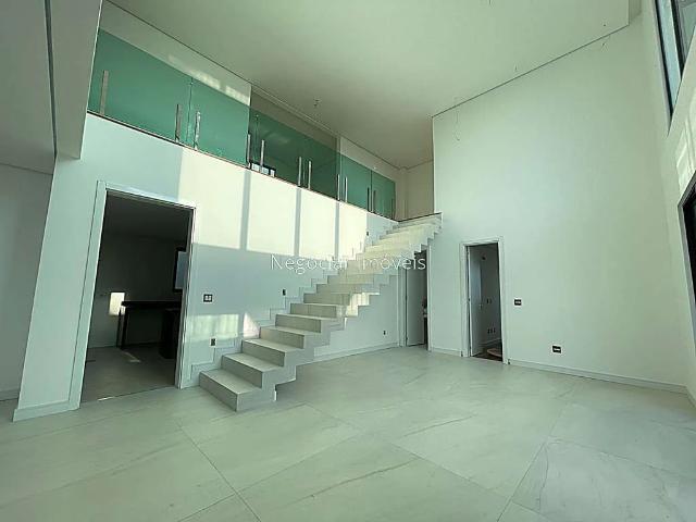 Casa / Sobrado para Venda em Juiz de Fora/MG Granville 4 Quartos