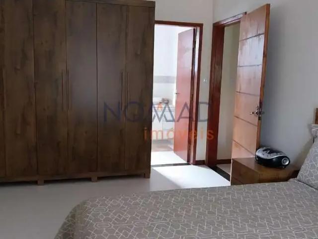 Casa / Sobrado para Venda em Juiz de Fora/MG Industrial 3 Quartos