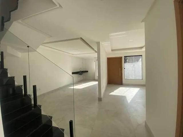 Casa / Sobrado para Venda em Juiz de Fora/MG Ipiranga 3 Quartos