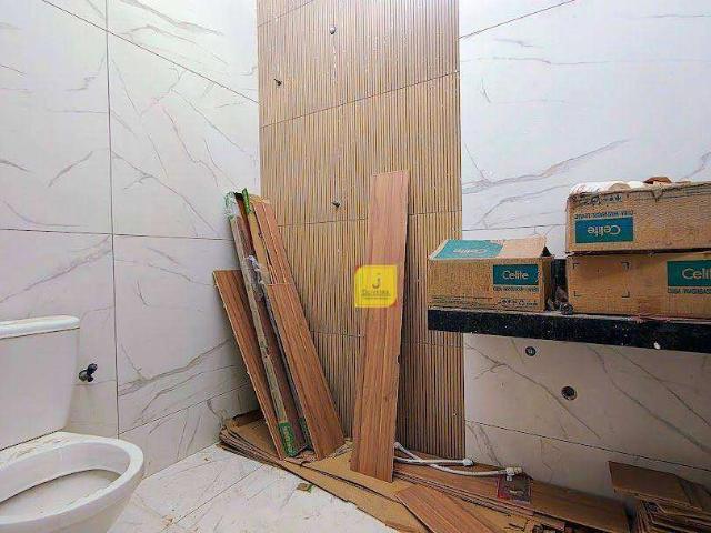Casa / Sobrado para Venda em Juiz de Fora/MG Jardim dos Alfineiros 3 Quartos