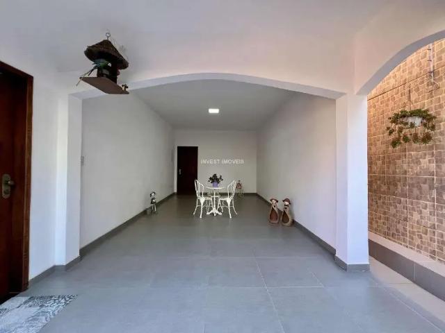 Casa / Sobrado para Venda em Juiz de Fora/MG Jardim das Laranjeiras 3 Quartos