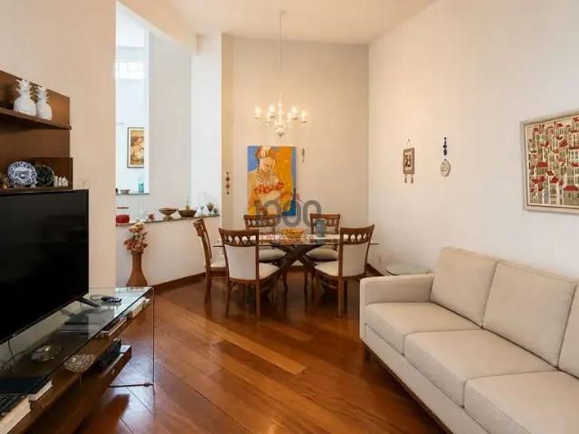Casa / Sobrado para Venda em Juiz de Fora/MG Jardim das Laranjeiras 4 Quartos