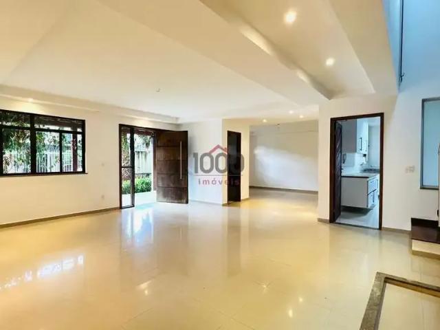 Casa / Sobrado para Venda em Juiz de Fora/MG Jardins Imperiais 4 Quartos