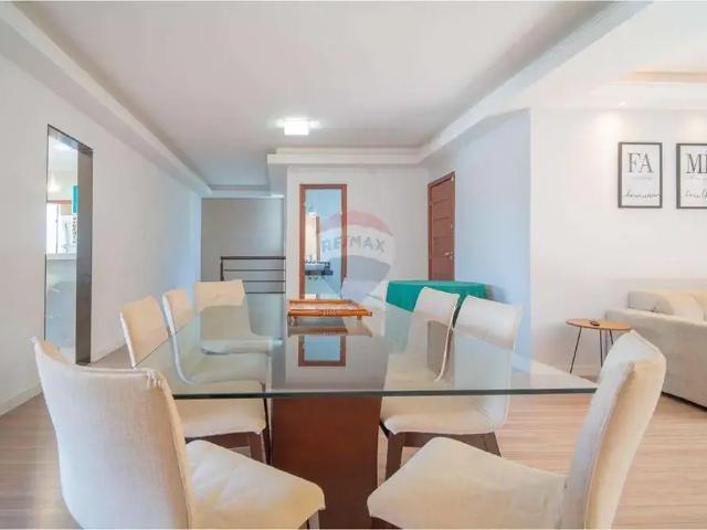 Casa / Sobrado para Venda em Juiz de Fora/MG Lourdes 3 Quartos