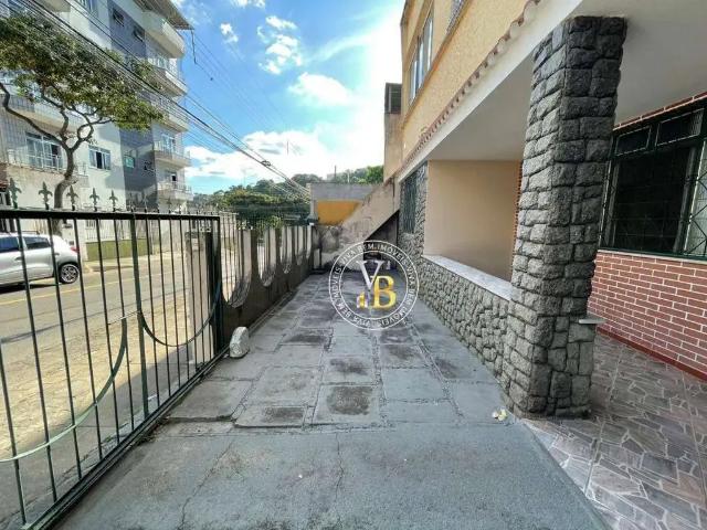 Casa / Sobrado para Venda em Juiz de Fora/MG Lourdes 5 Quartos