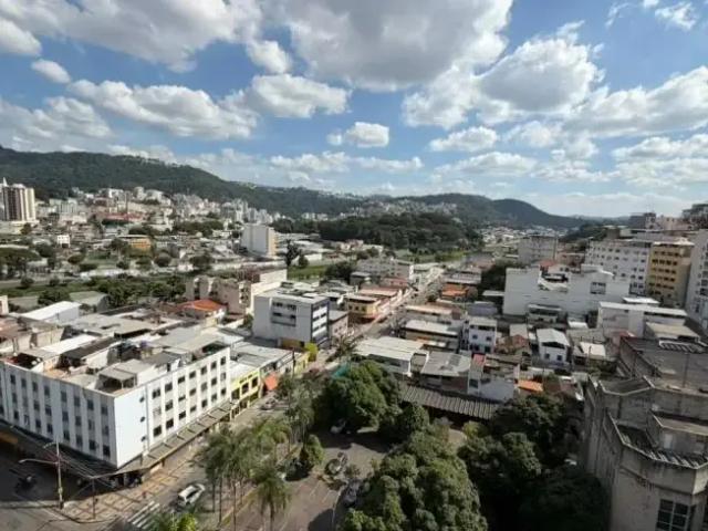 Casa / Sobrado para Venda em Juiz de Fora/MG Manoel Honório 4 Quartos