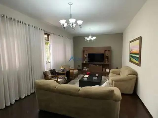 Casa / Sobrado para Venda em Juiz de Fora/MG Manoel Honório 5 Quartos