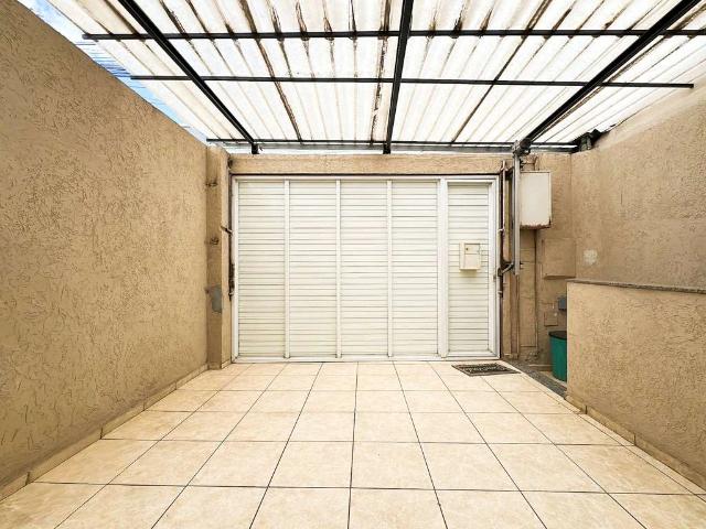 Casa / Sobrado para Venda em Juiz de Fora/MG Martelos 3 Quartos