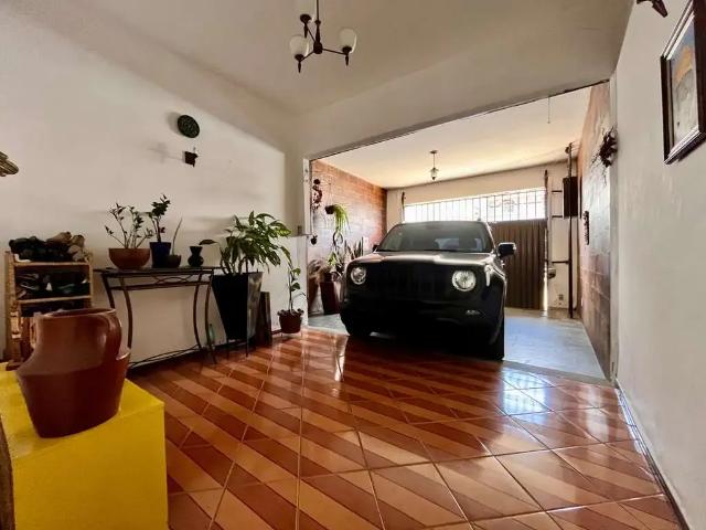 Casa / Sobrado para Venda em Juiz de Fora/MG Mariano Procópio 3 Quartos