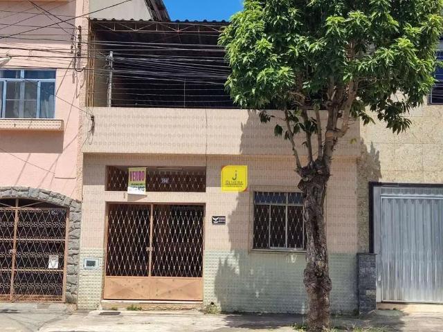 Casa / Sobrado para Venda em Juiz de Fora/MG Mariano Procópio 3 Quartos