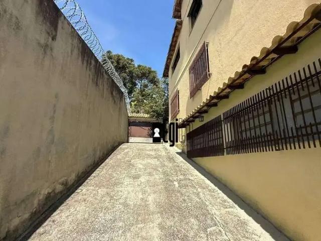 Casa / Sobrado para Venda em Juiz de Fora/MG Marilândia 5 Quartos