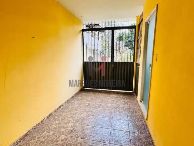 Casa / Sobrado para Venda em Juiz de Fora/MG Monte Castelo 3 Quartos