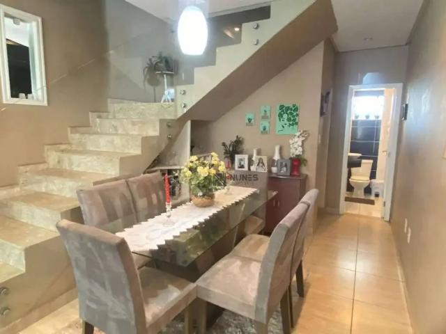 Casa / Sobrado para Venda em Juiz de Fora/MG Monte Castelo 5 Quartos
