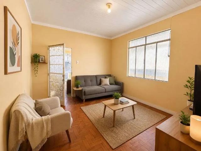 Casa / Sobrado para Venda em Juiz de Fora/MG Nossa Senhora Aparecida 2 Quartos