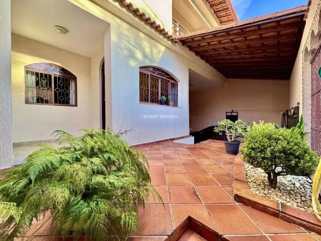 Casa / Sobrado para Venda em Juiz de Fora/MG Nossa Senhora das Graças 4 Quartos