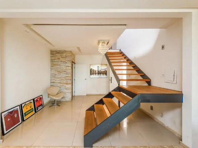 Casa / Sobrado para Venda em Juiz de Fora/MG Nossa Senhora de Fátima 3 Quartos