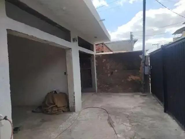 Casa / Sobrado para Venda em Juiz de Fora/MG Nova Era 2 Quartos