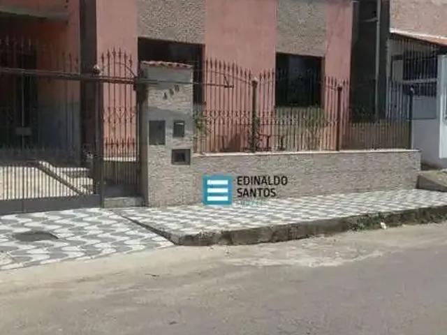 Casa / Sobrado para Venda em Juiz de Fora/MG Nova Era 2 Quartos