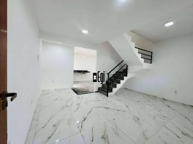 Casa / Sobrado para Venda em Juiz de Fora/MG Nova Era 2 Quartos