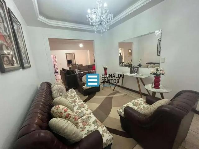 Casa / Sobrado para Venda em Juiz de Fora/MG Nova Era 3 Quartos
