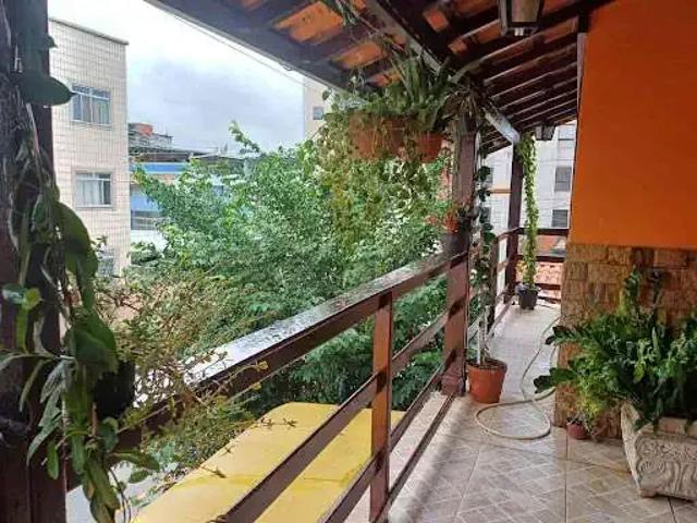Casa / Sobrado para Venda em Juiz de Fora/MG Nova Era 3 Quartos
