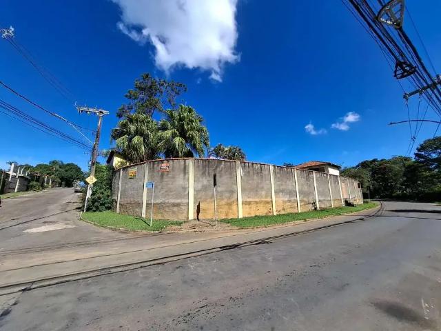 Casa / Sobrado para Venda em Juiz de Fora/MG Novo Horizonte 4 Quartos