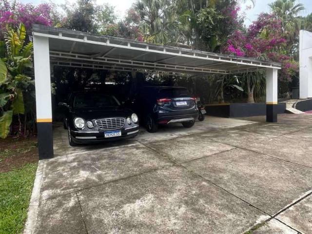 Casa / Sobrado para Venda em Juiz de Fora/MG Novo Horizonte 4 Quartos