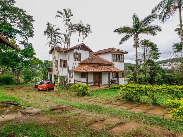 Casa / Sobrado para Venda em Juiz de Fora/MG Novo Horizonte 4 Quartos