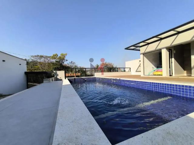 Casa / Sobrado para Venda em Juiz de Fora/MG Novo Horizonte 4 Quartos